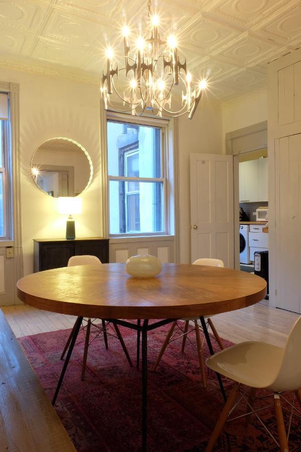 1830's Historic Merchant House On The Park Les Hotel *