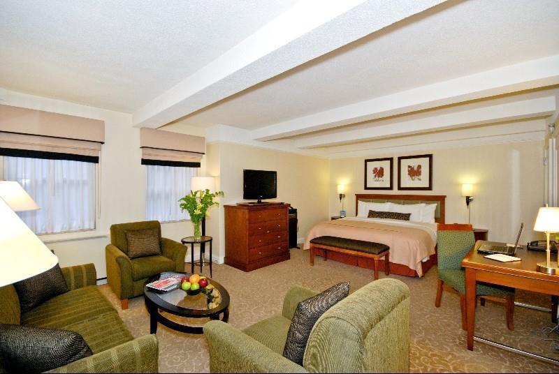 Hotel San Carlos New York