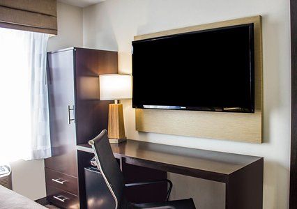 Days By Wyndham Brooklyn Borough Park Hotel New York