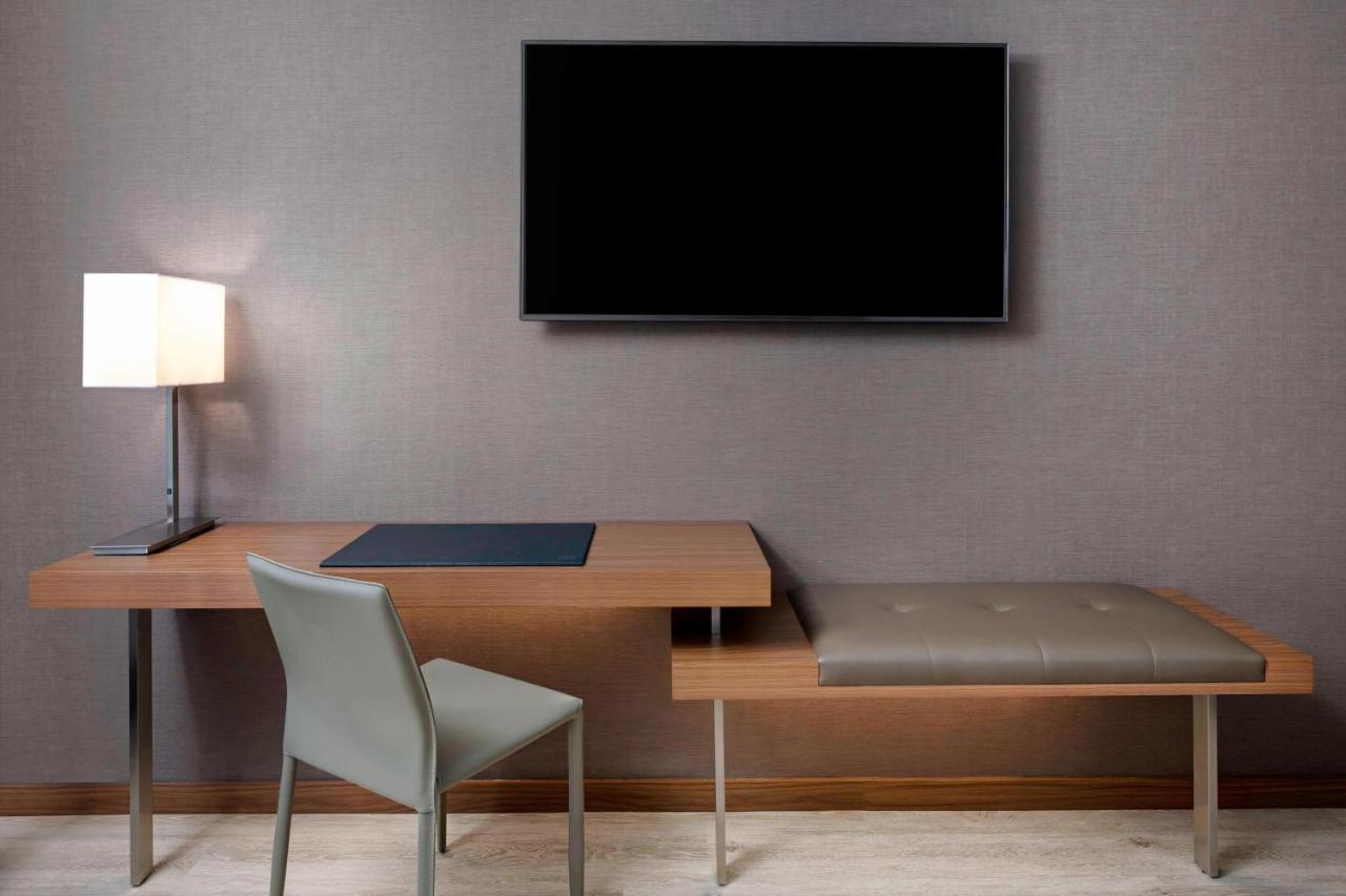 Hotel Ac By Marriott Downtown 4*