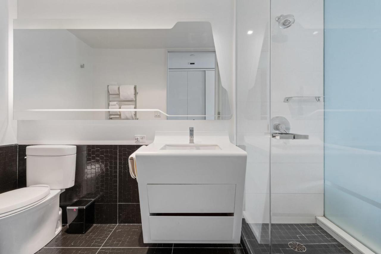 The Residences At W - Downtown - Apt 28f * New York