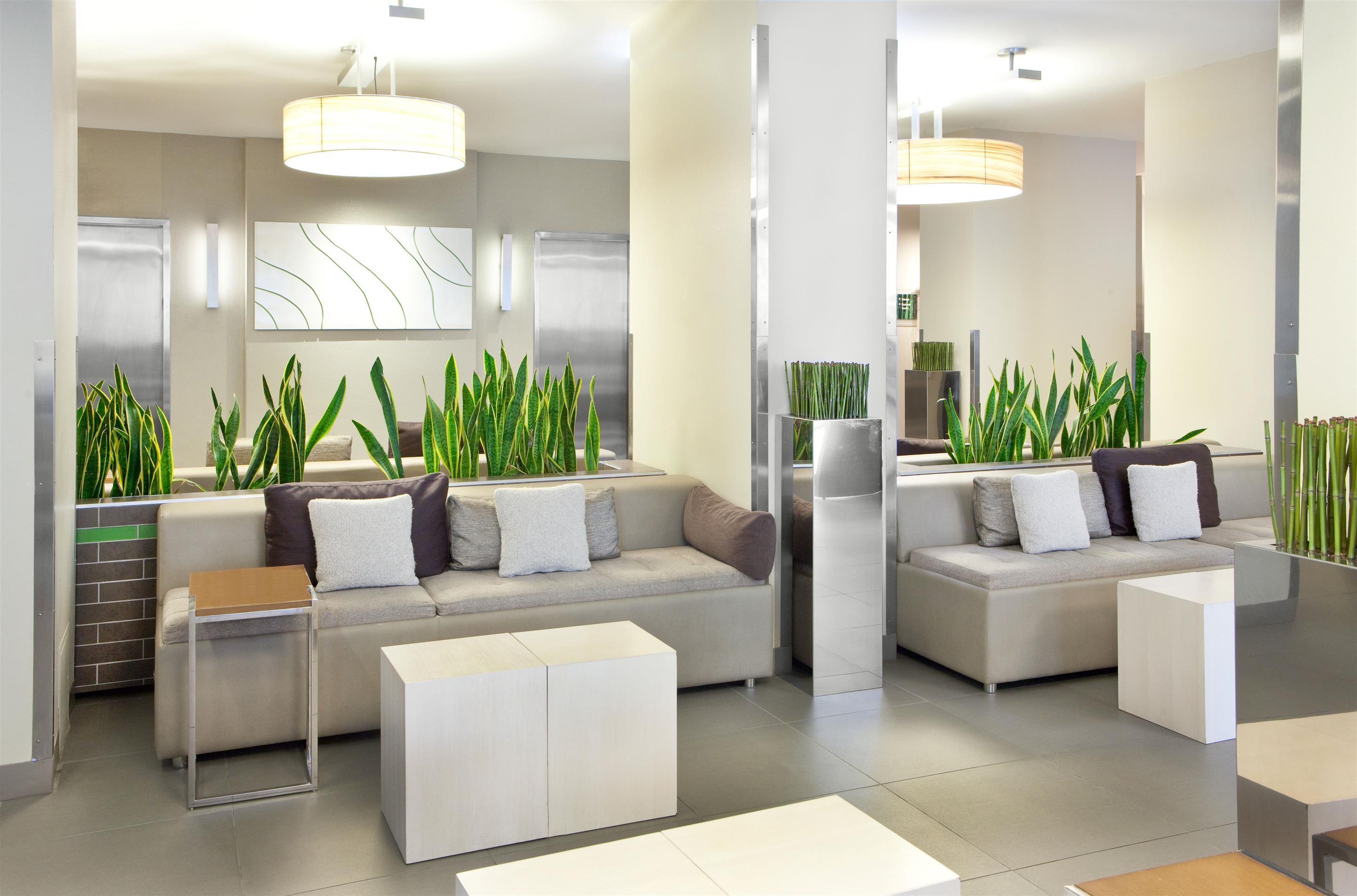 Hotel Element Times Square West