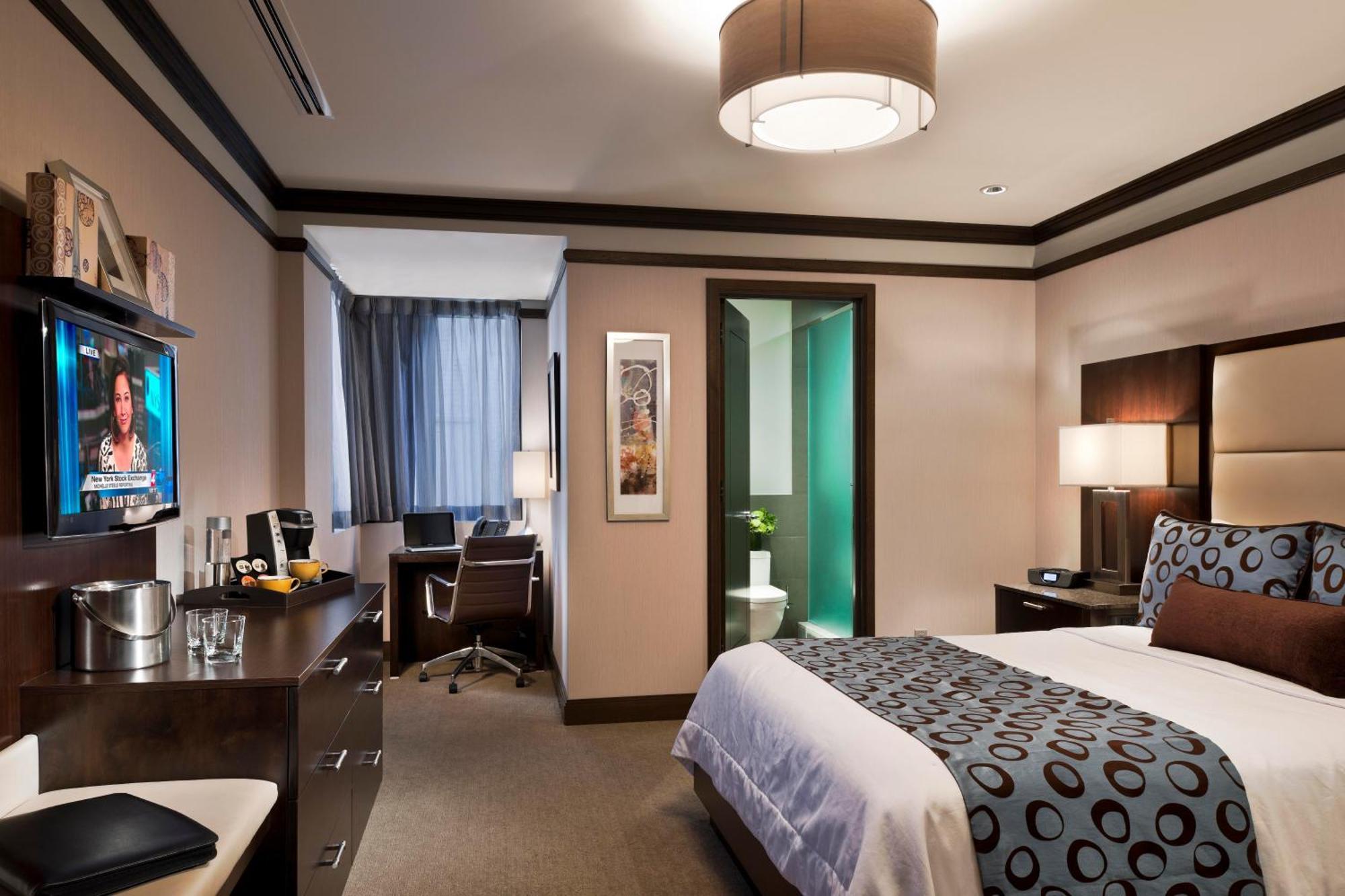 Hotel The Pearl 4*