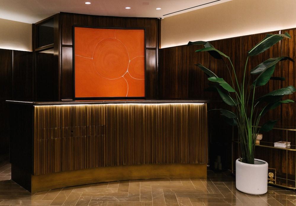 Iroquois Times Square Hotel New York