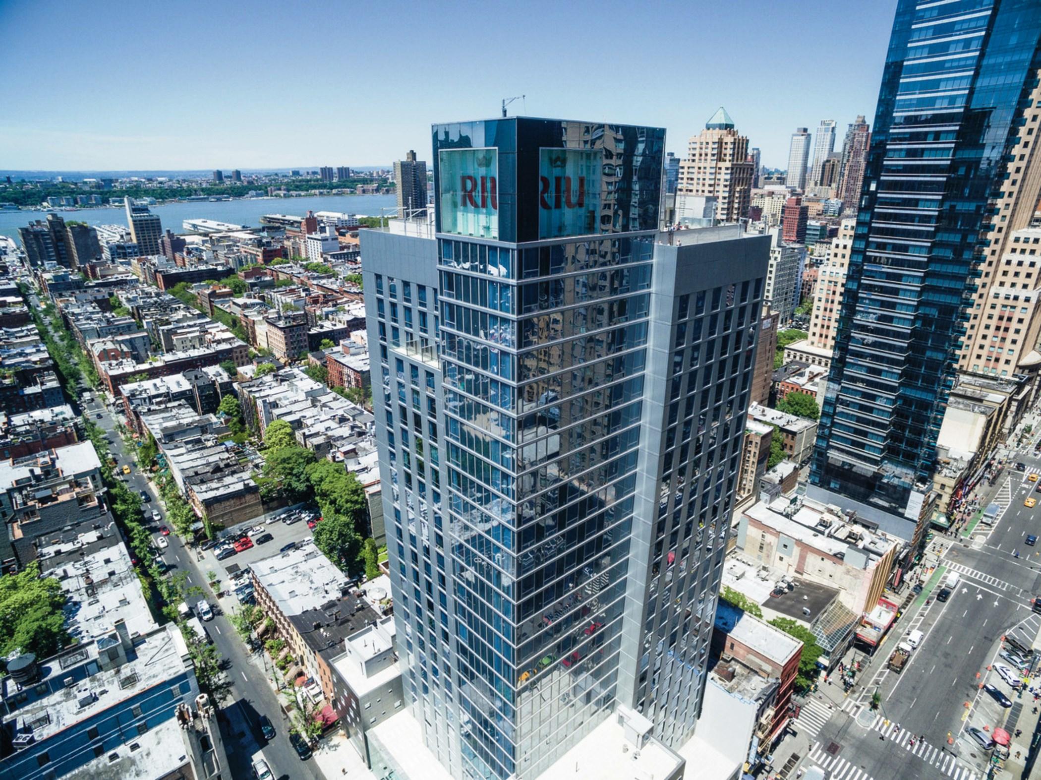 Riu Plaza Times Square 4*