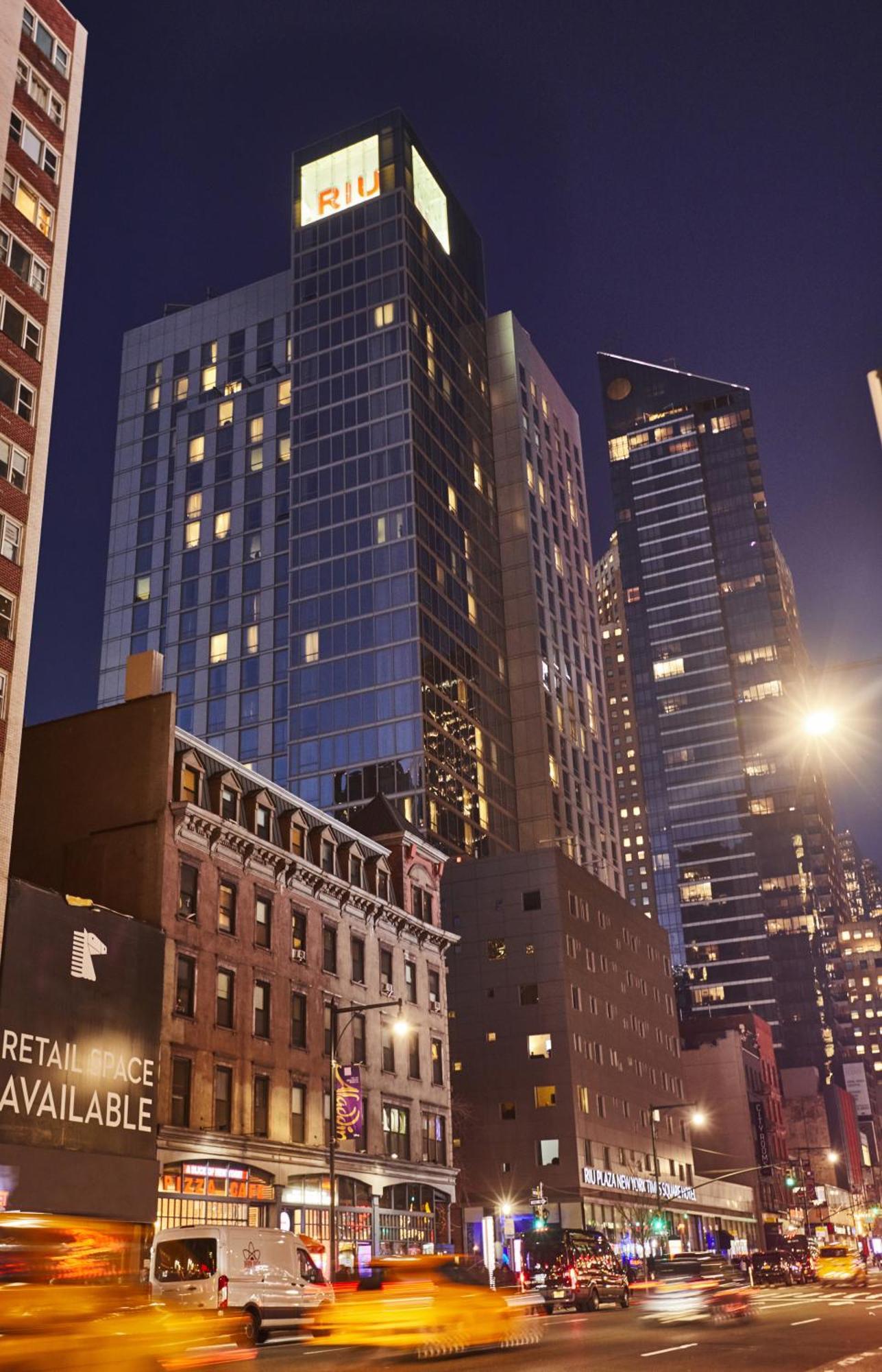 Riu Plaza Times Square 4*