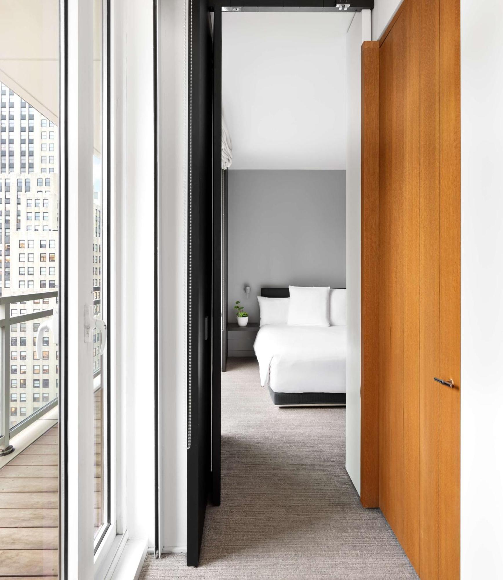 Andaz 5th Avenue, By Hyatt Hotel