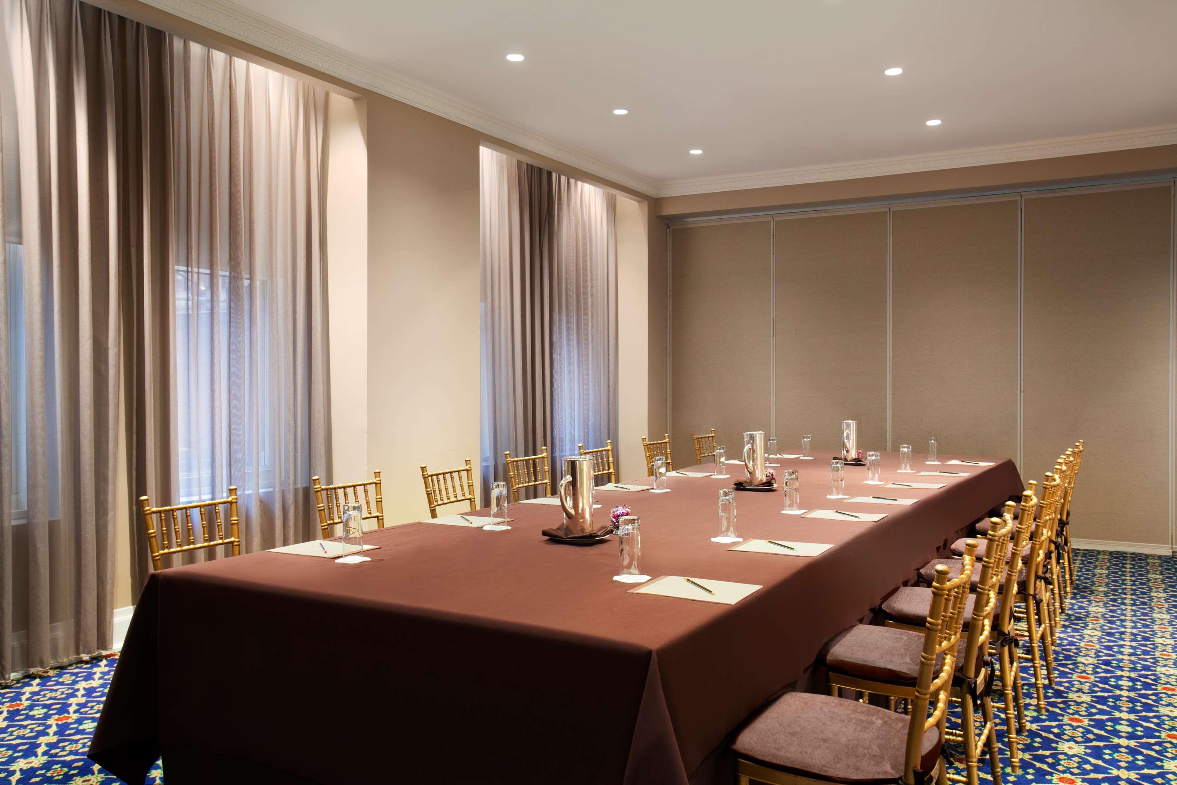 Hotel The Plaza 5*