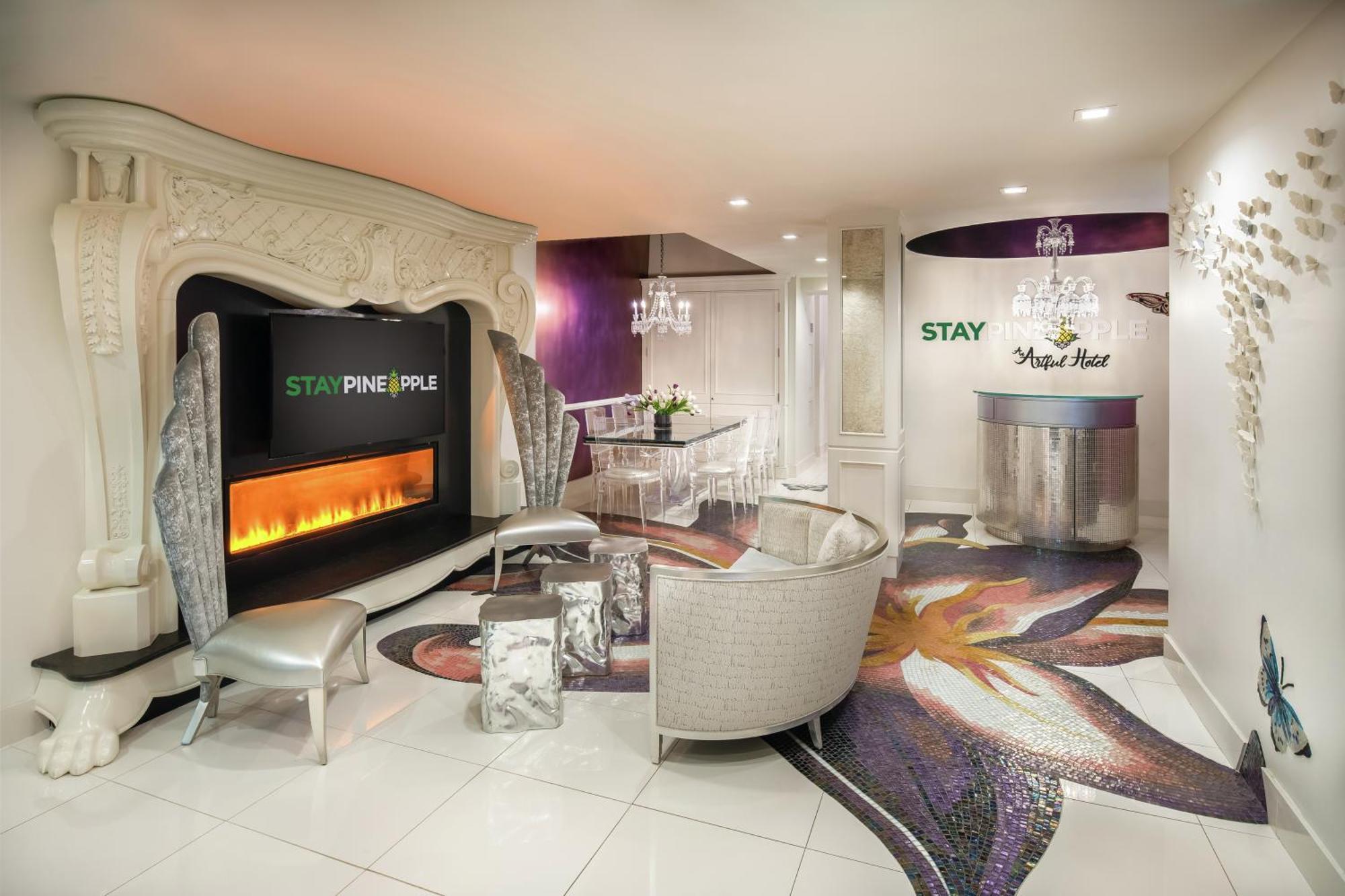 Staypineapple, An Artful Hotel, Midtown Hotel