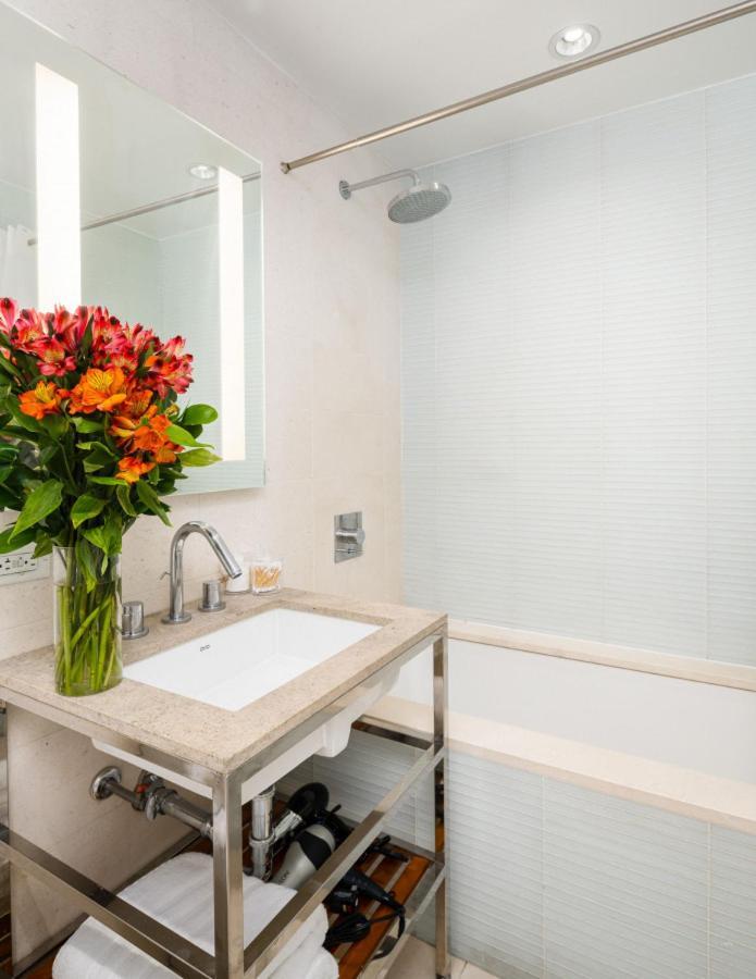 Apartment Beautiful 2bd With A Gym Near Times Square *