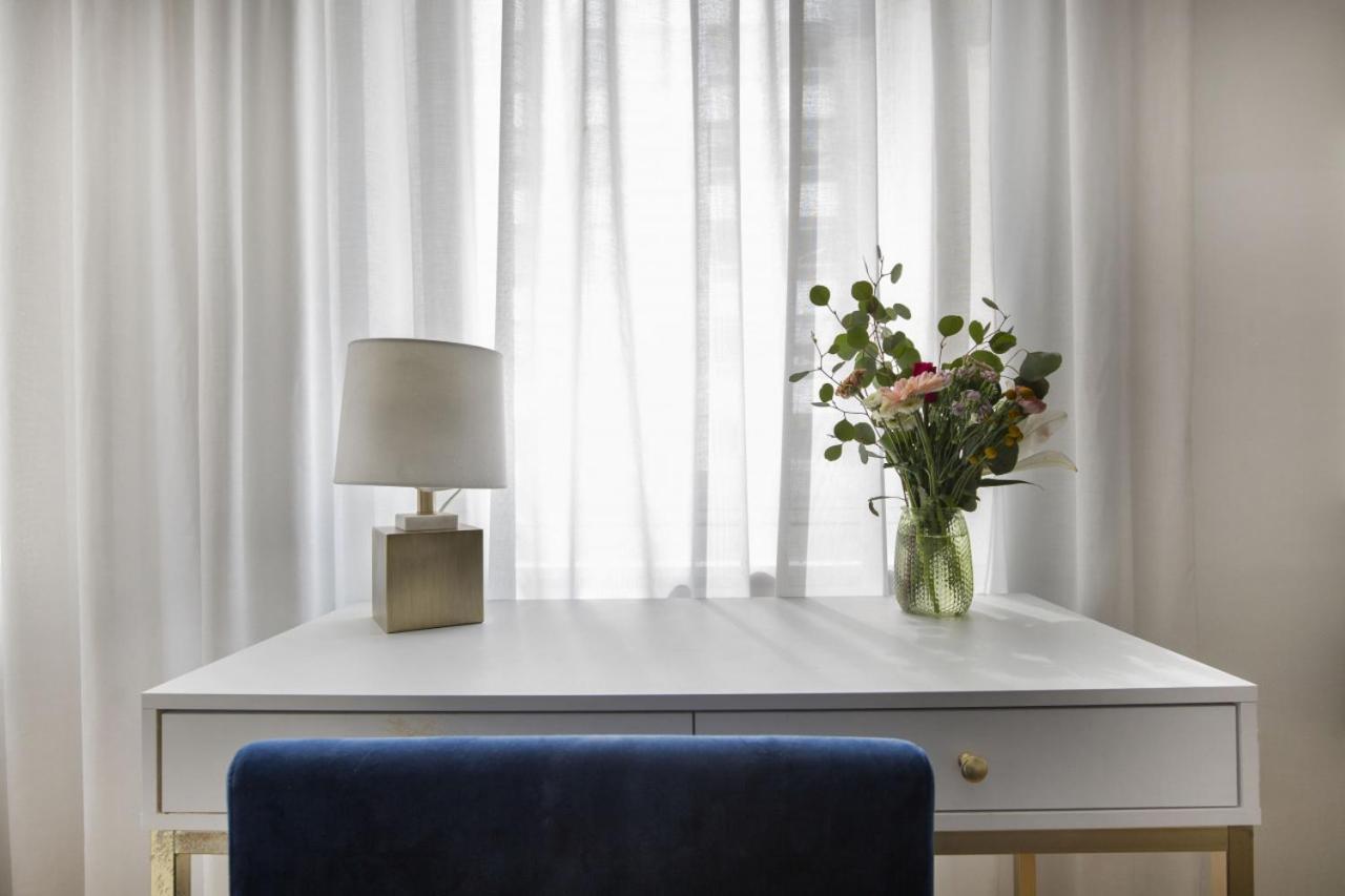 Stylish 1bd Near Bryant Park With Washer And Dryer Apartment New York