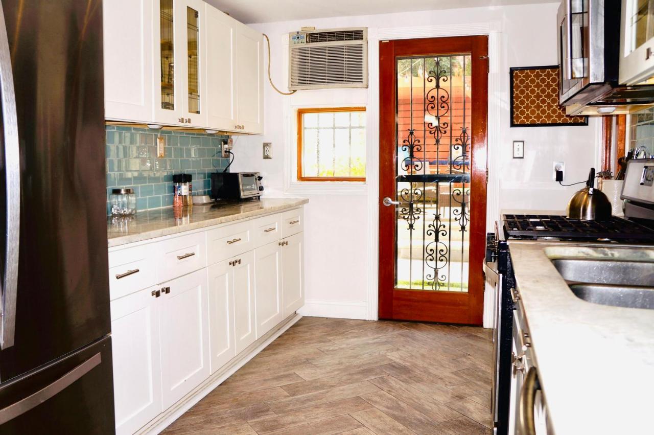 Privatunterkunft Modern Brownstone 2bdrm Duplex With Backyard Terrace New York