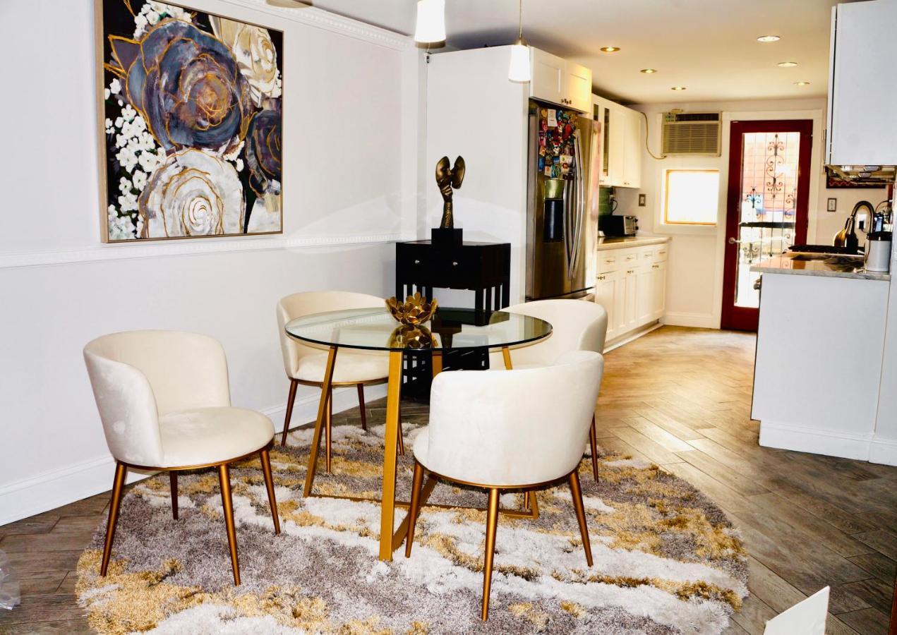 Privatunterkunft Modern Brownstone 2bdrm Duplex With Backyard Terrace