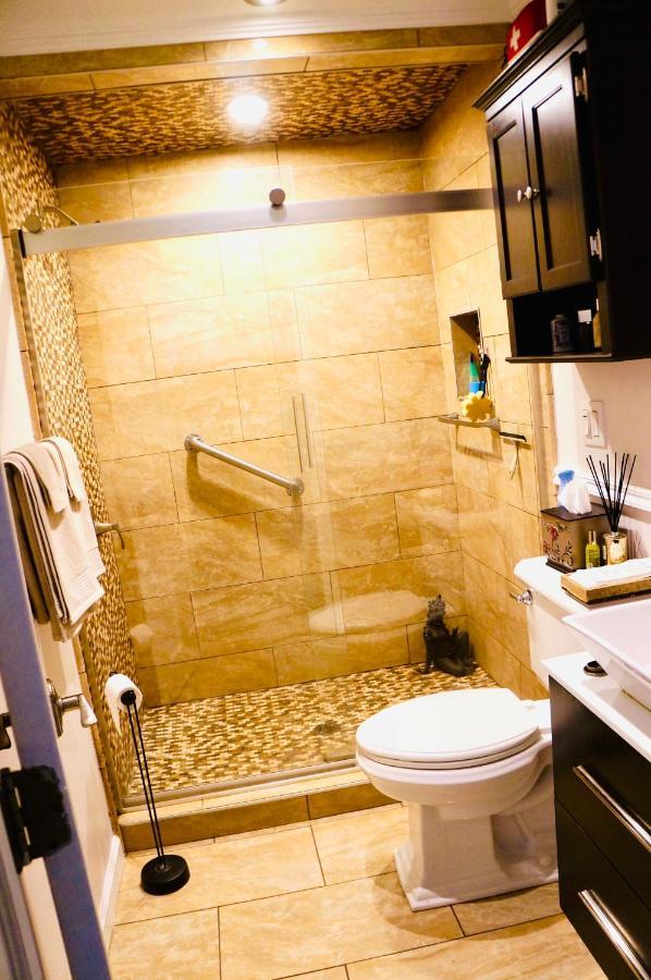 Privatunterkunft Modern Brownstone 2bdrm Duplex With Backyard Terrace New York