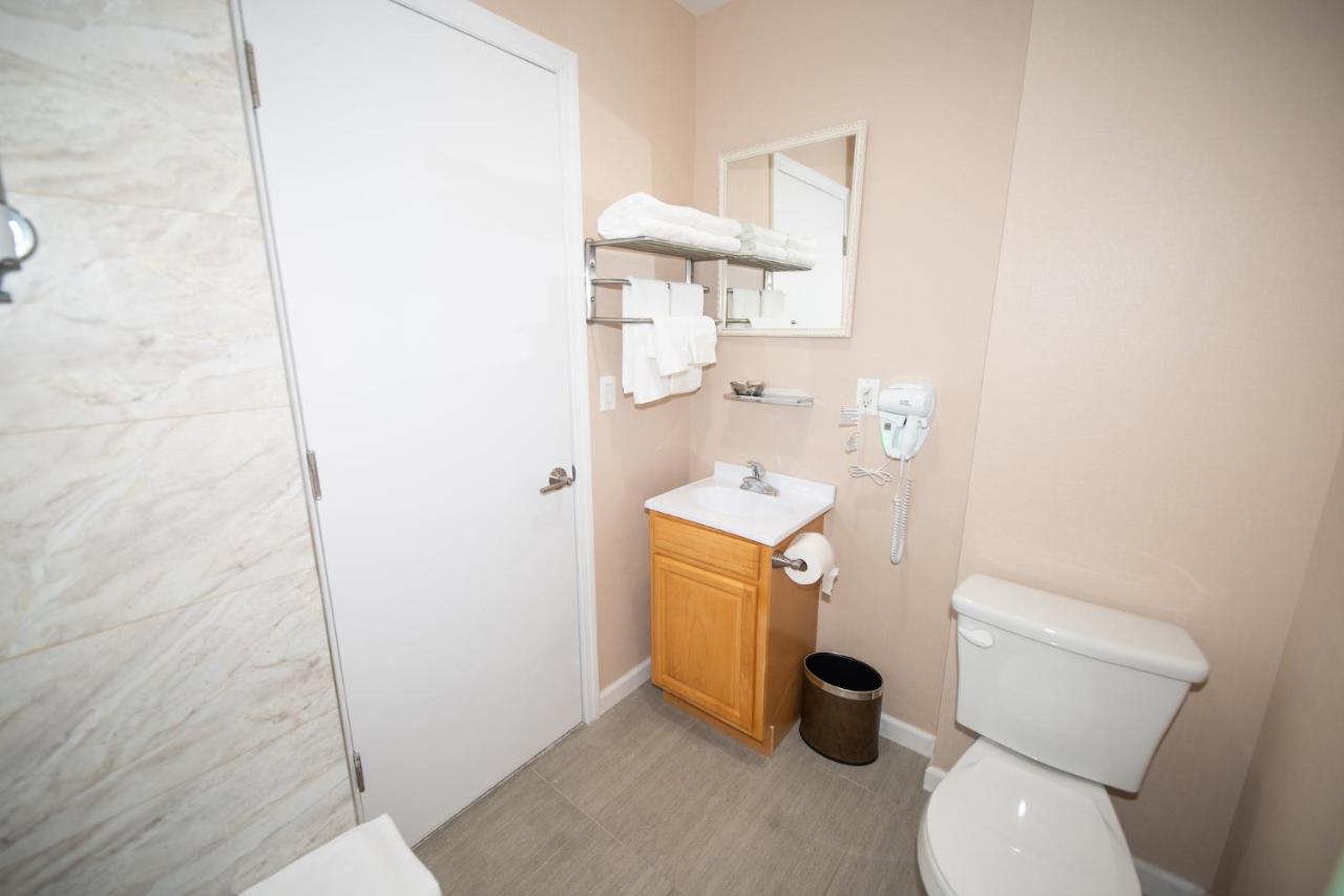 Flushing Garden Hotel