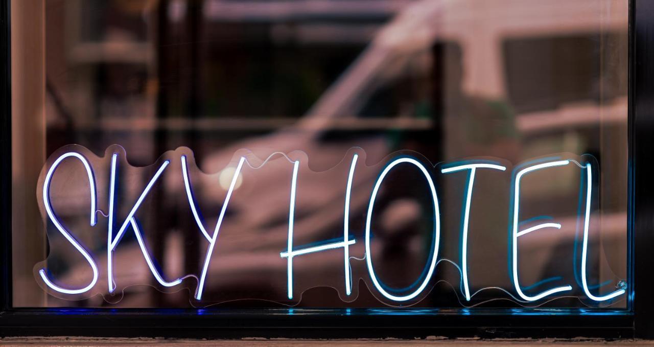 Hotel Sky Flushing/laguardia Airport 4*