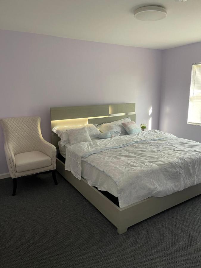 Hoover Apartment *