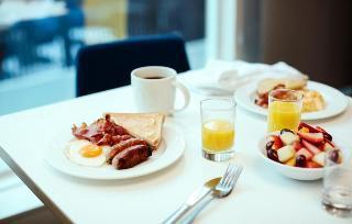 Lic - Laguardia West, An Ihg 3* New York