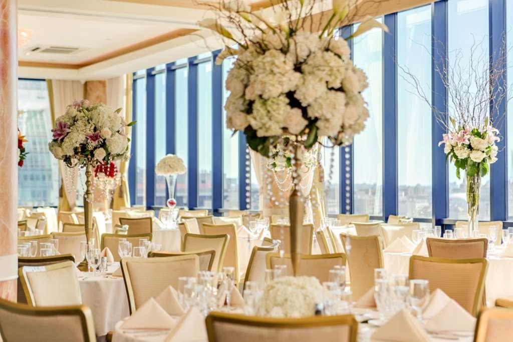 Vista Lic Hotel, Premier Collection By Western New York