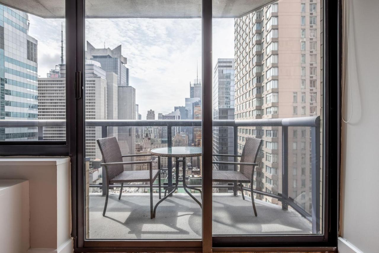 Midtown 2br W Elevator Wd Nr Entertainment Nyc-1227 *