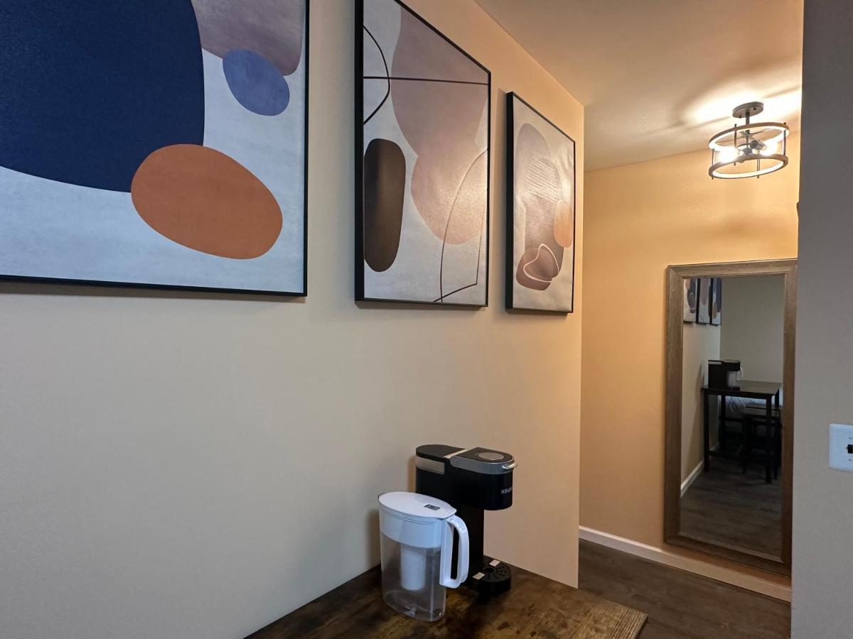 Brooklyn By The Apartment