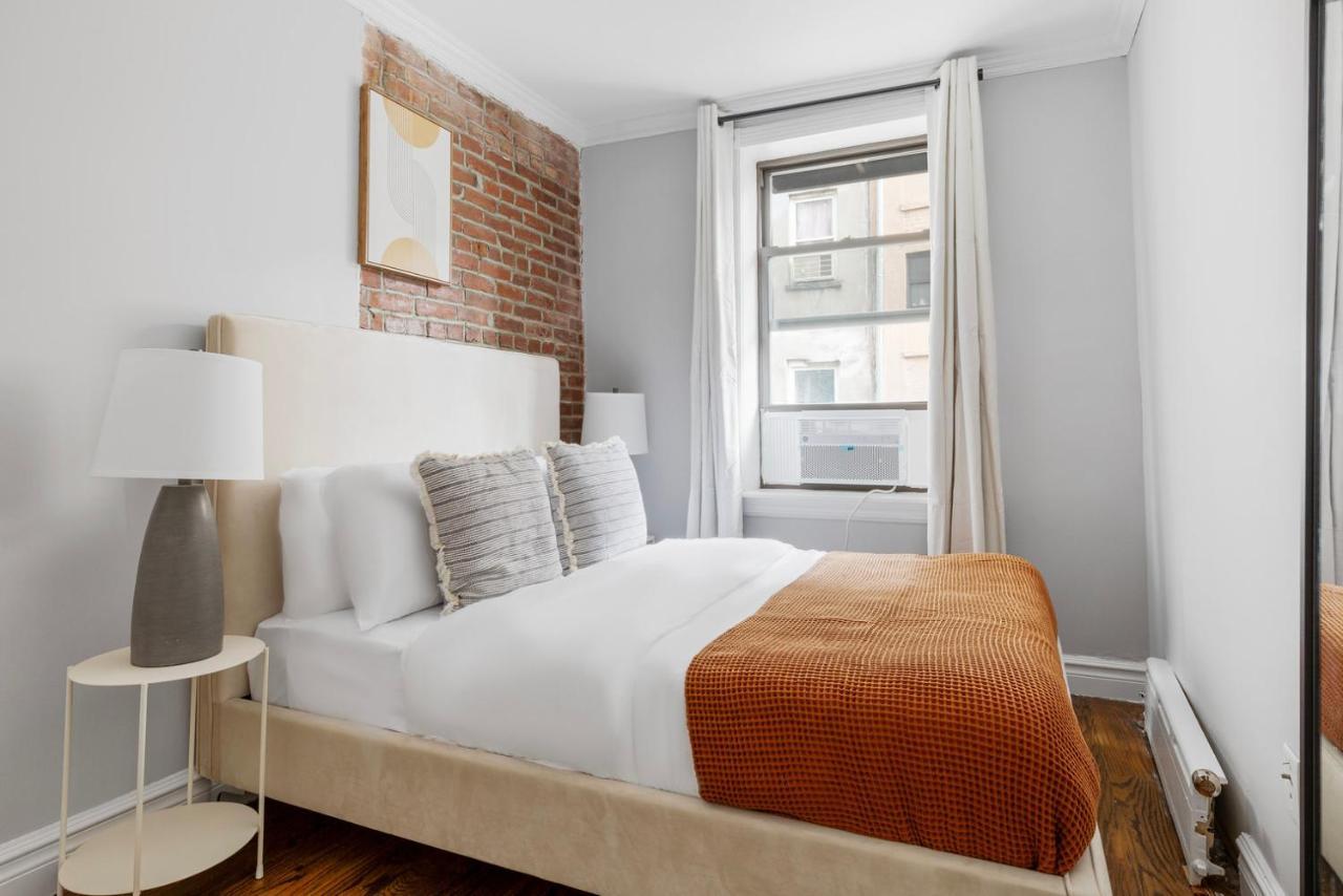 East Village 2br W Wd Nr Restaurants Park Nyc-1237 * New York