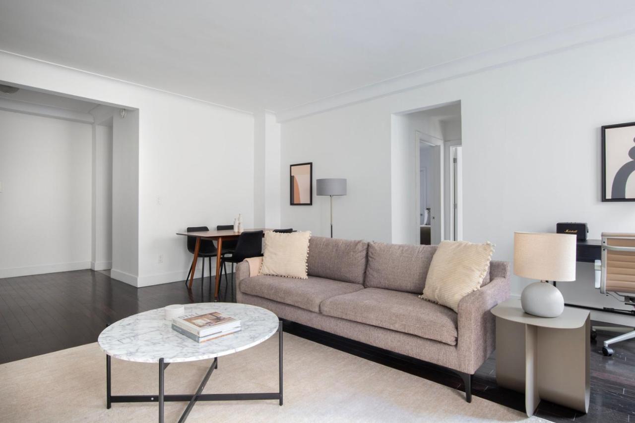 Midtown 2br W Roofdeck Wd Nr Central Park Nyc-1245 * New York