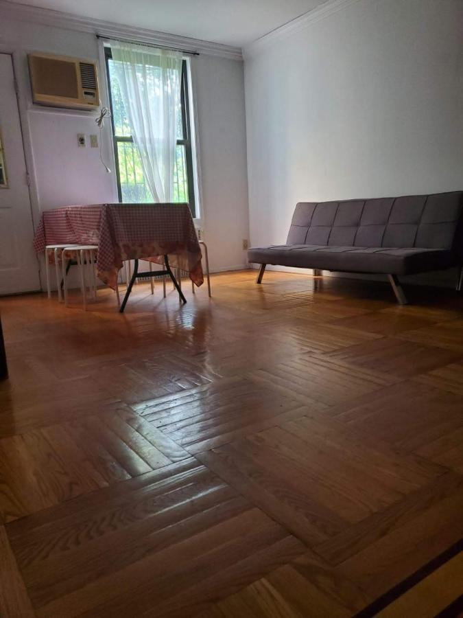 Cozy At Great Townhouse In Williamsburg * New York