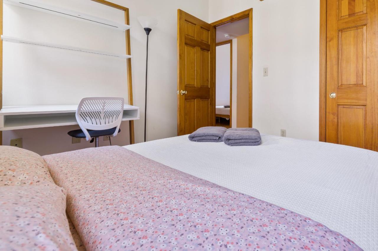 Living At Columbia Apartment New York