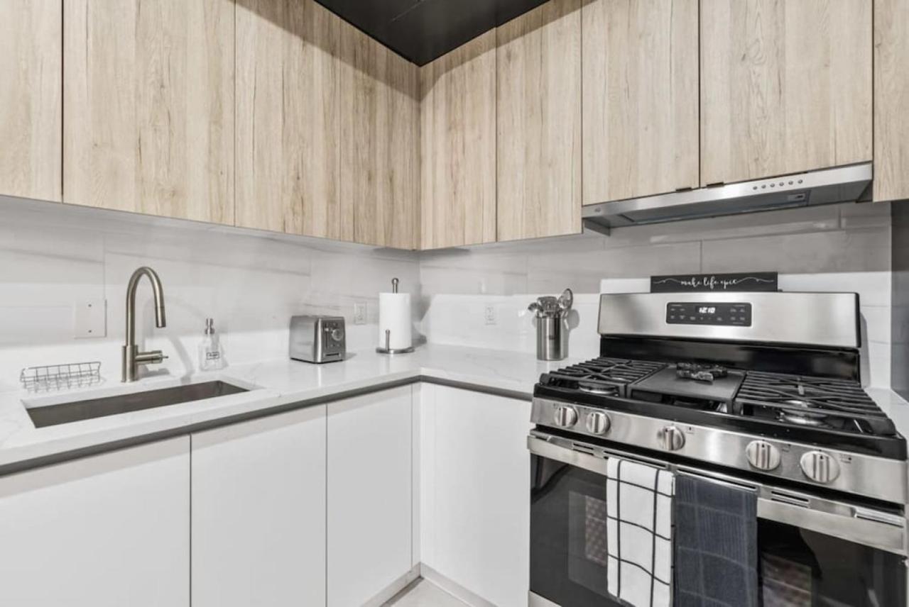 Notch 2br Minutes To Park *