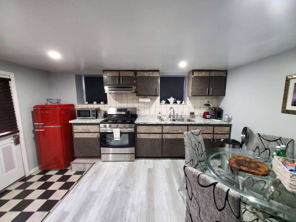 Apartment Lovely 2 Bedroom With 2 Entrance And Parking With A Fee