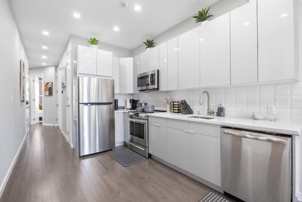Appartement Swj 5th - Perfect For Tourism: Near Train, Times Sq, Dining New York