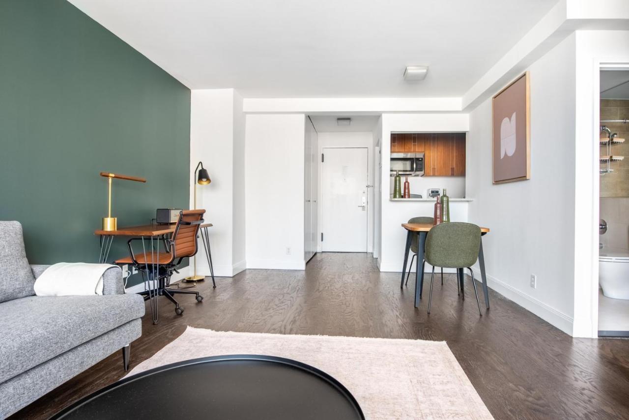 Apartment Ues 1br W Gym Doorman Balcony Stunning Roof Nyc-503