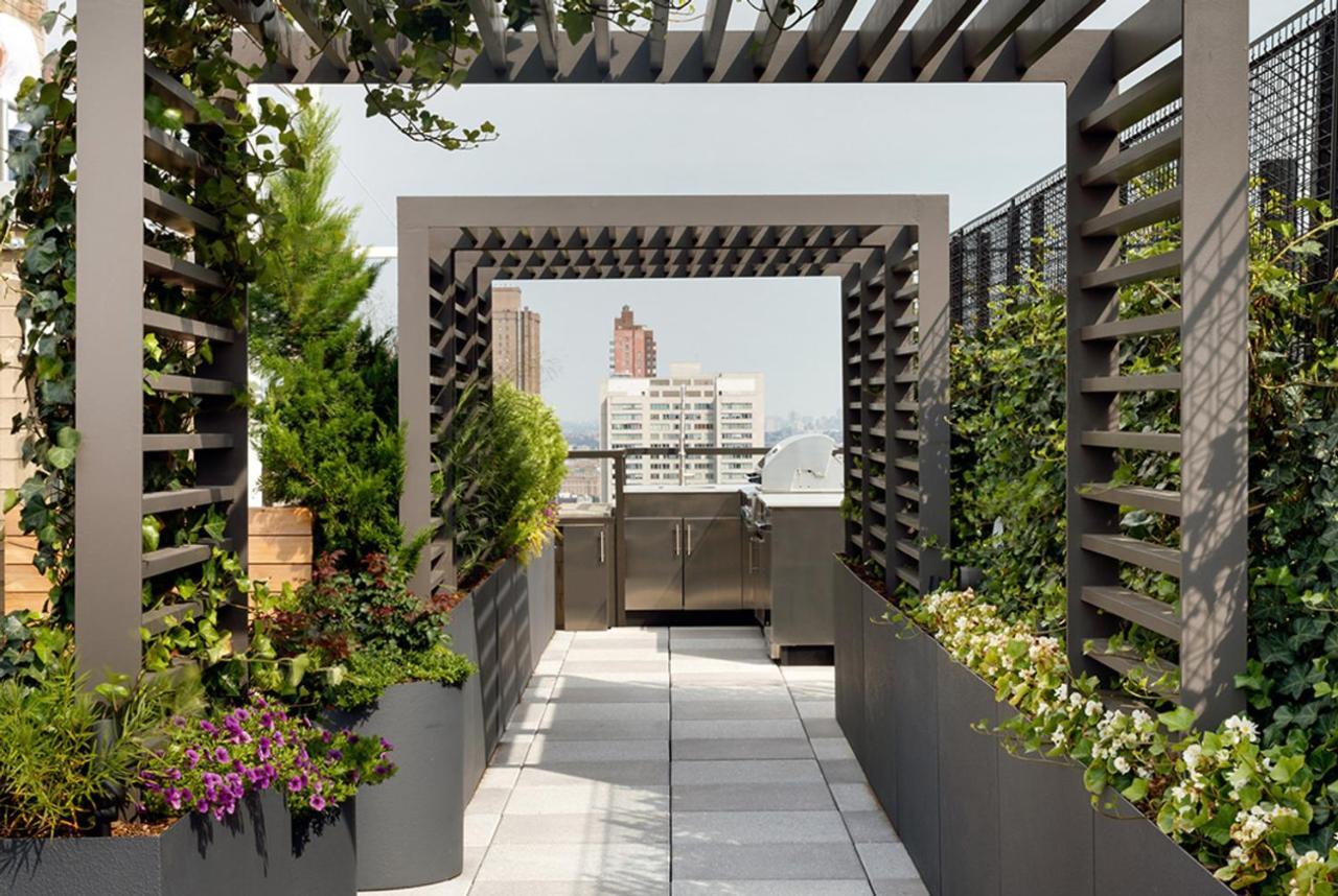 Apartment Ues 1br W Gym Doorman Balcony Stunning Roof Nyc-503 New York