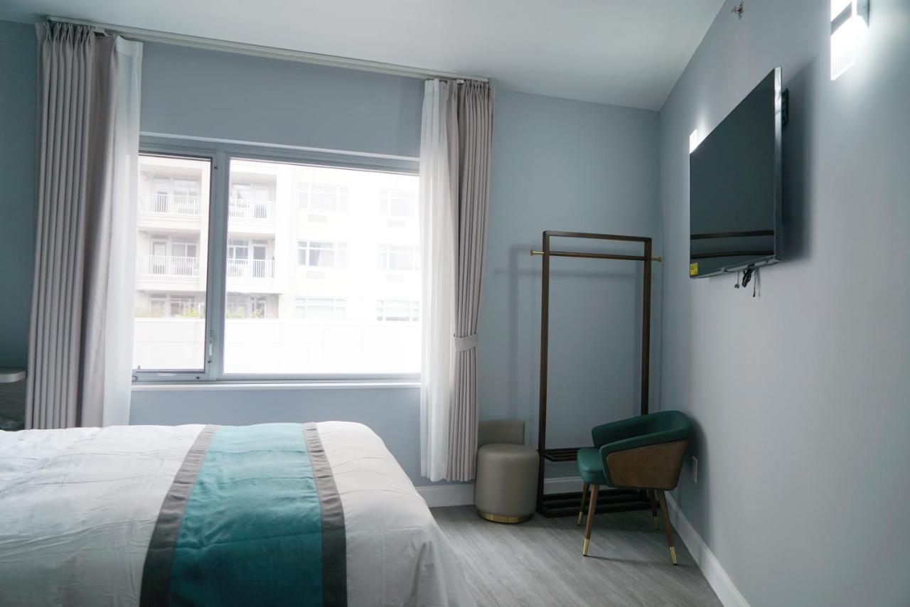 Starlight Near Lga Airport Hotel