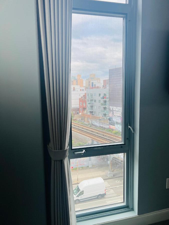 Hotel Starlight Near Lga Airport 3*