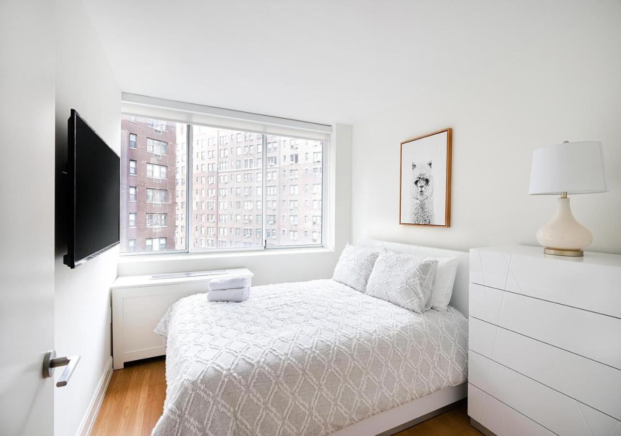 Apartment Stunning 2 Bed 2 Ba At Ues