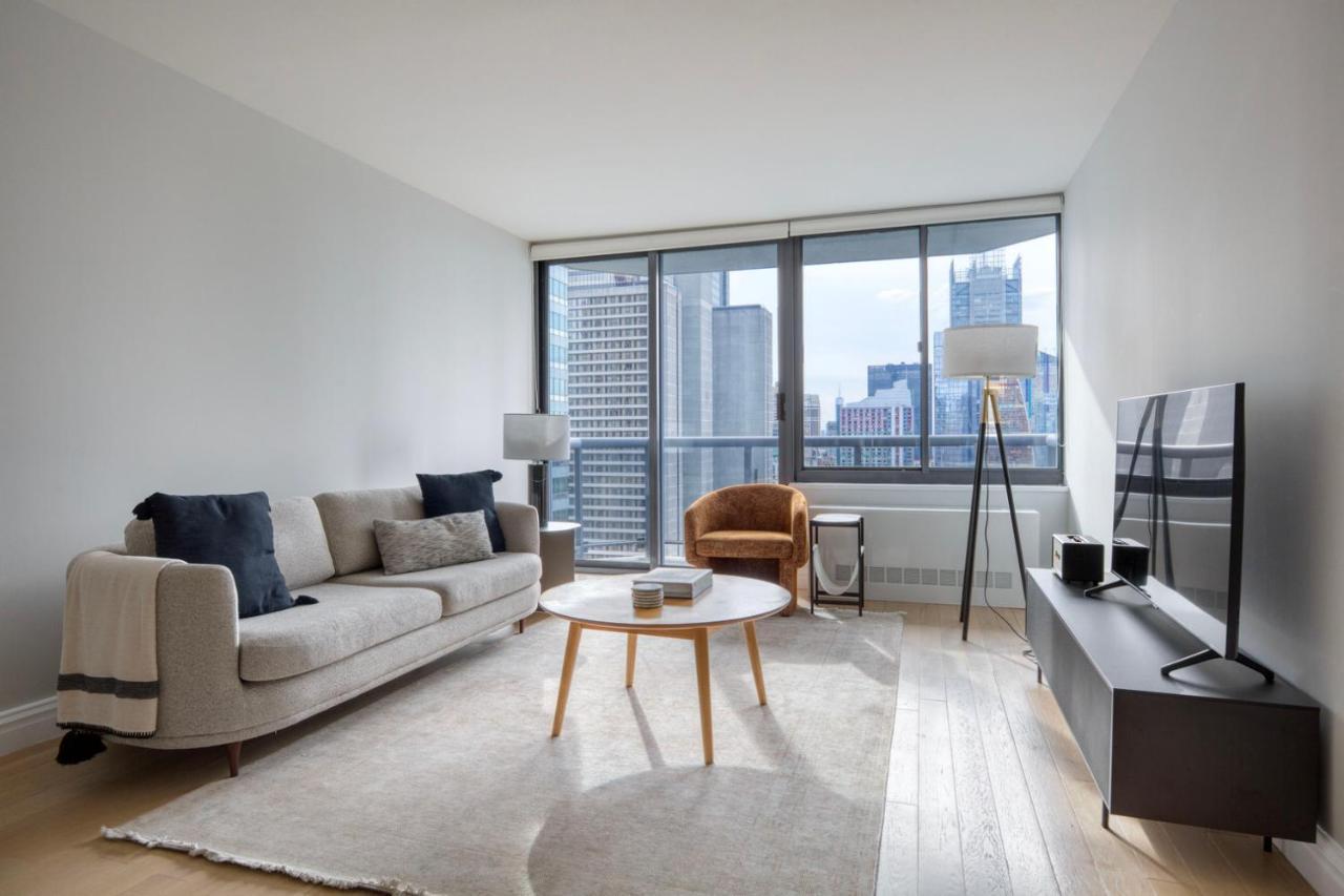 Midtown 2br W Gym Wd Nr Times Square Nyc-1348