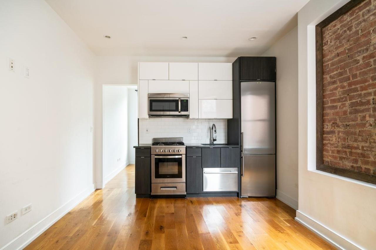 1429: East Village Apartment New York