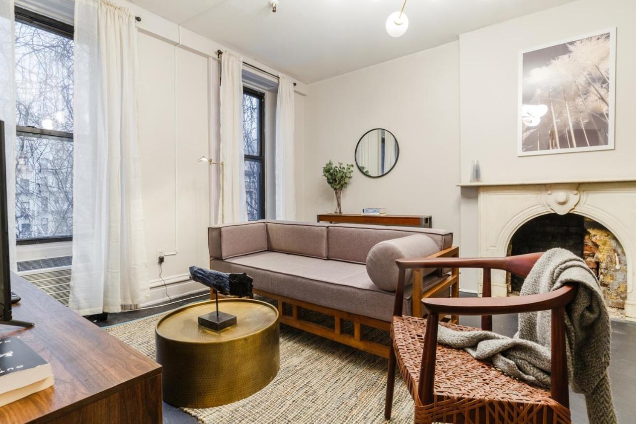 Appartement 332: Hells Kitchen New York