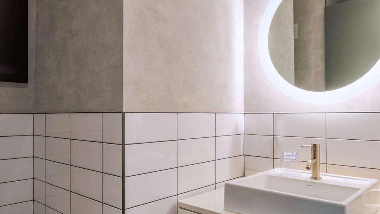 Roomza Times Square At Pestana Cr7 New York