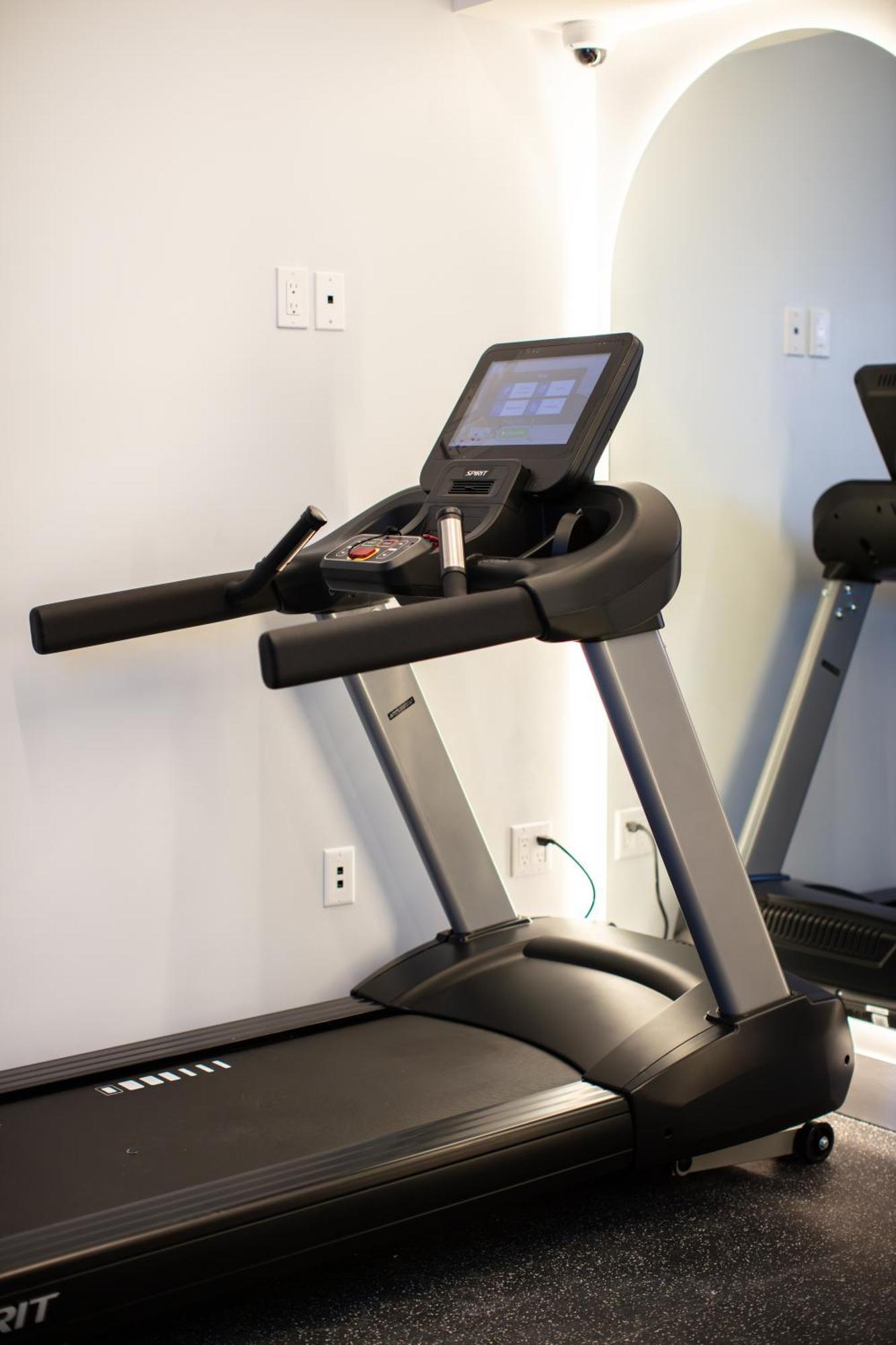 Riverside Tower Hotel