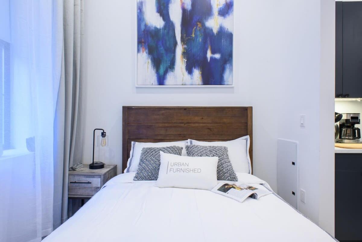 3-2 New Prime E Village Private Outdoor! *