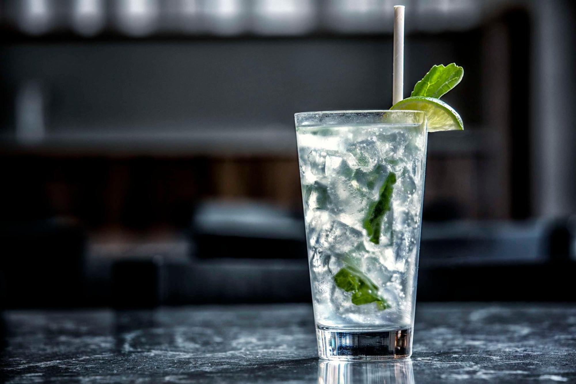 Hyatt Place - Times Square 4*