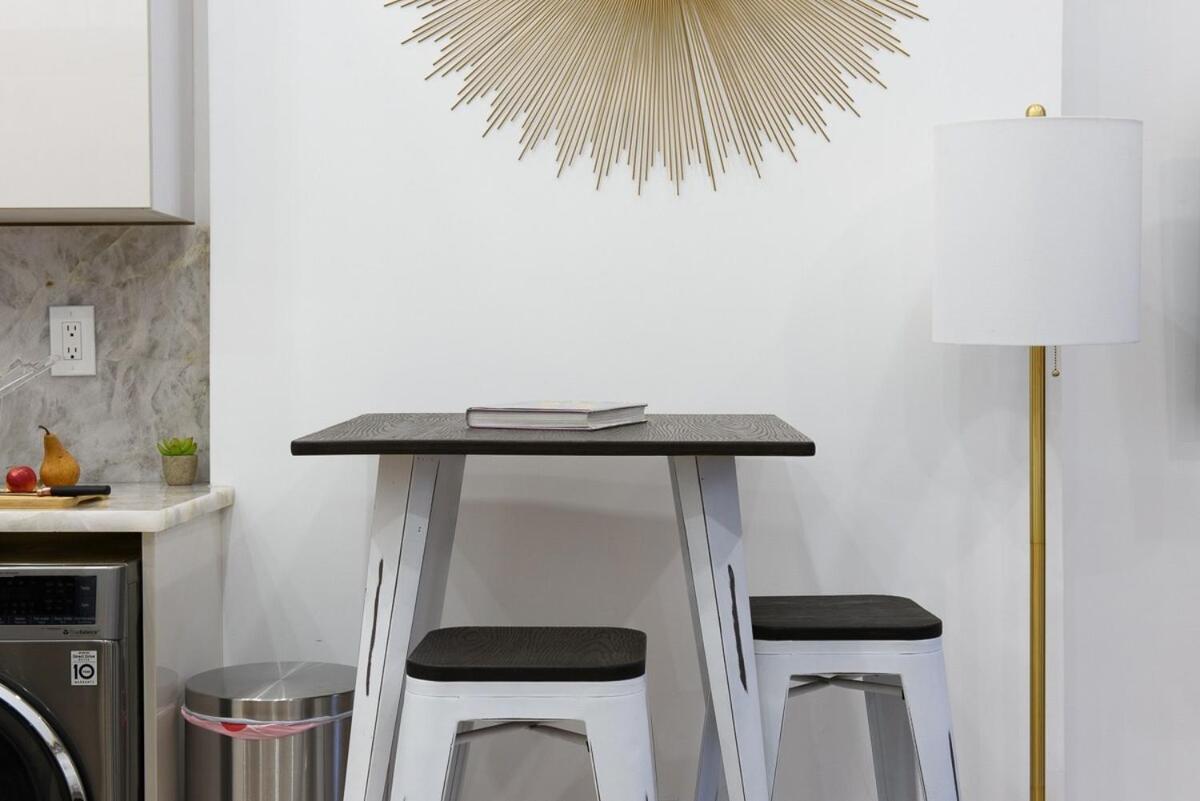 62-2b New Prime Ues W D In Unit New York