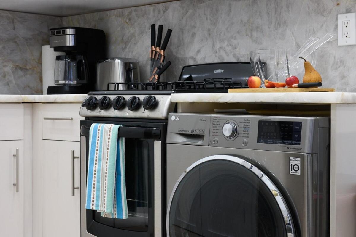 Apartment 62-2b New Prime Ues W D In Unit