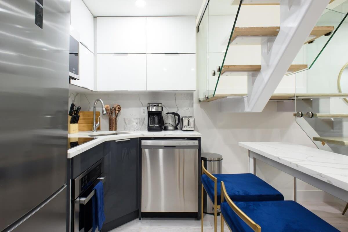 Apartment 75-3a 3br Duplex Prime Ues Wd In Unit Sleeps 6 *