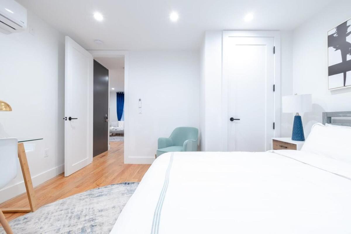 323-1 Specious 2br Williamsburg New York