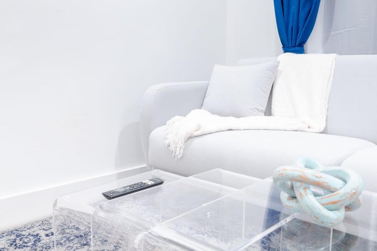 Apartment 323-1 Specious 2br Williamsburg *