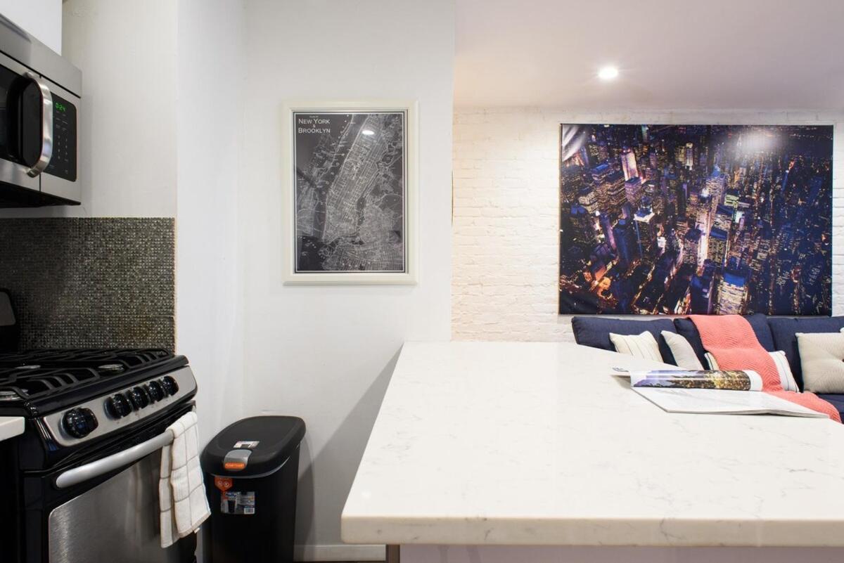 26-4b Newly Furnished 1br W D Courtyard *